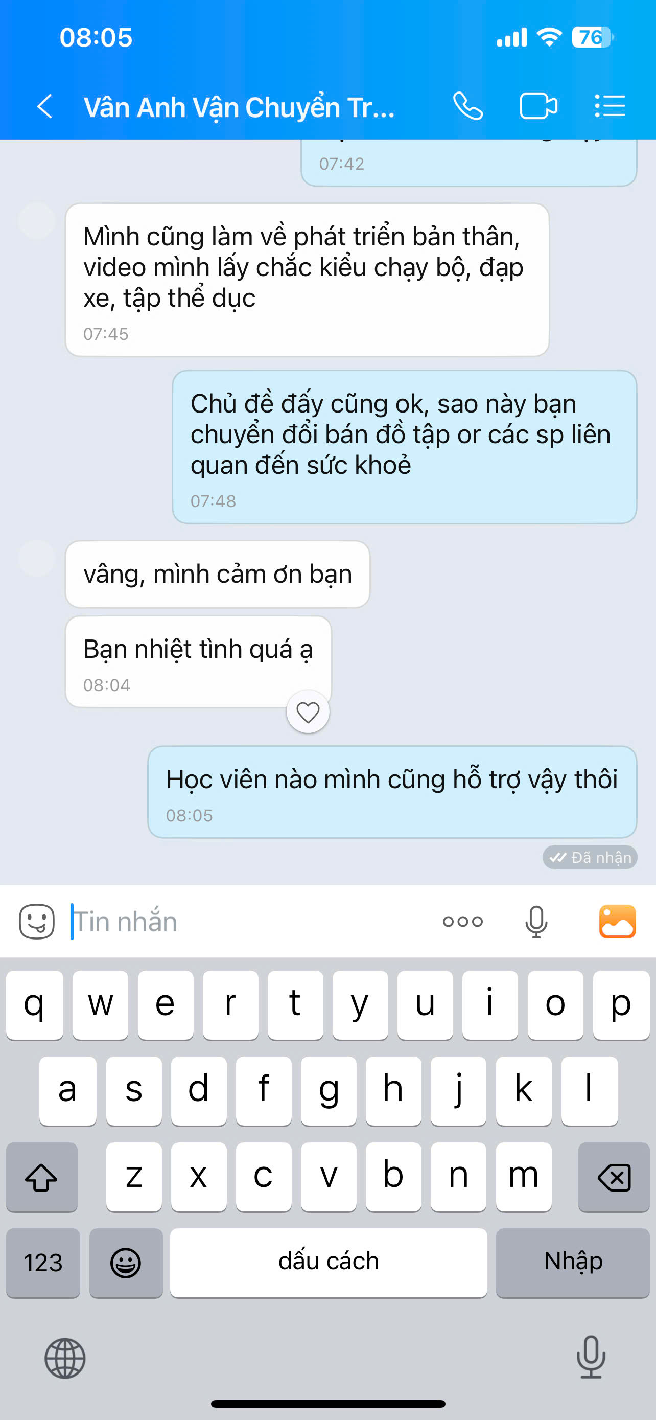Vân Anh - Kiên hỗ trợ thành viên